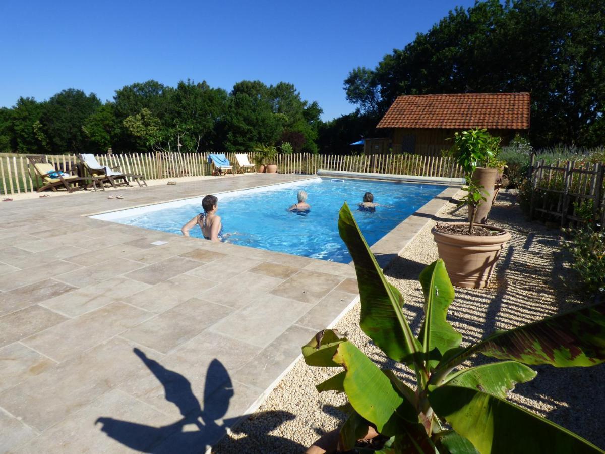 Bed and Breakfast Britavit Saint-Avit-Sénieur Esterno foto