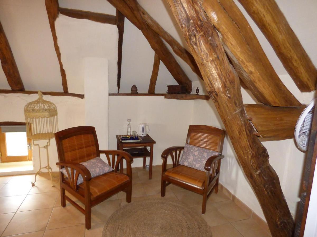 Bed and Breakfast Britavit Saint-Avit-Sénieur Esterno foto