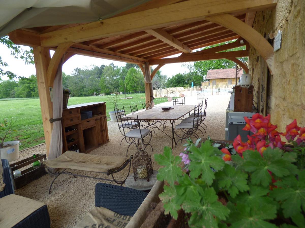 Bed and Breakfast Britavit Saint-Avit-Sénieur Esterno foto